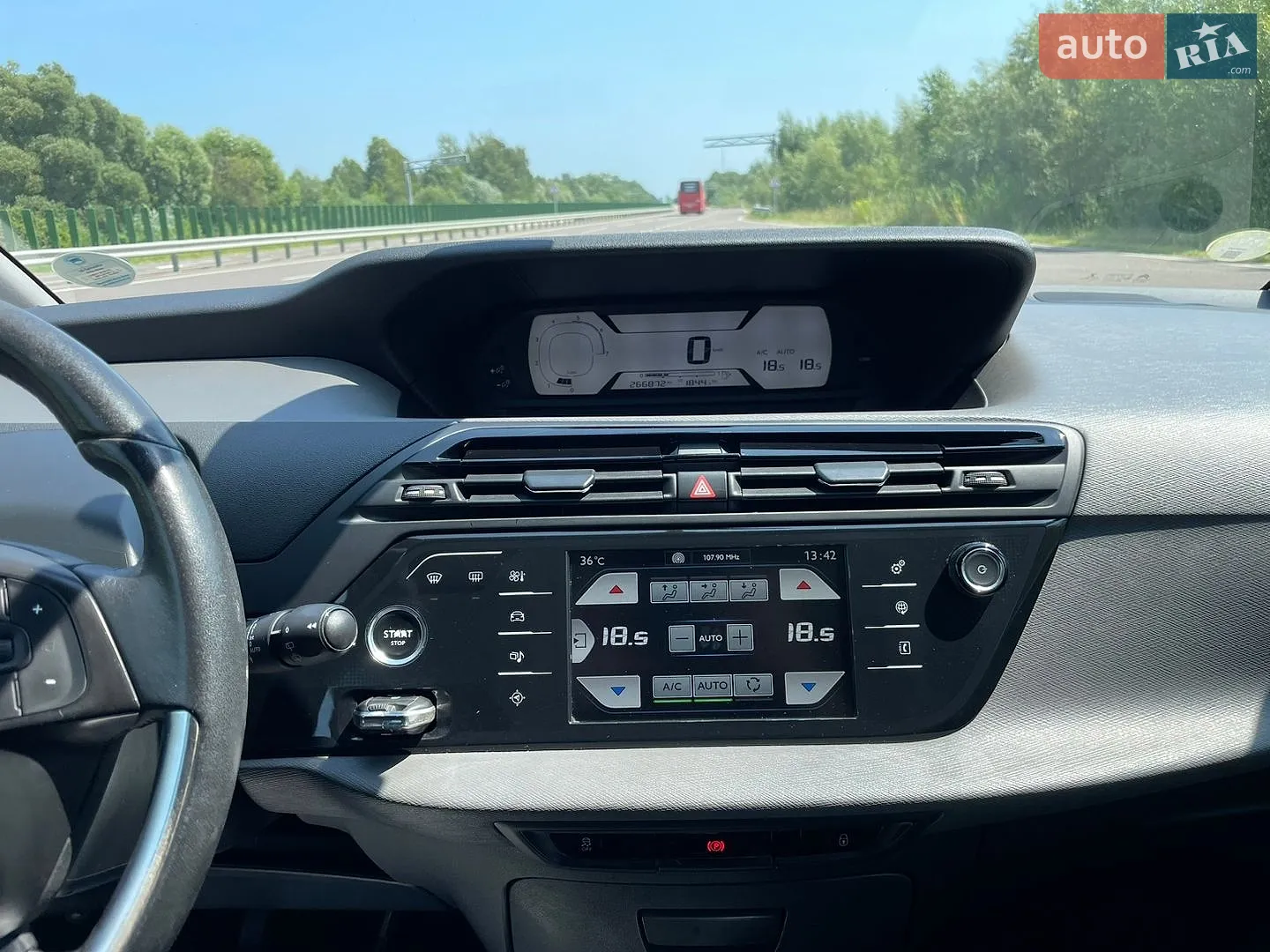 2015 Citroen C4 Picasso - мініатюра 23