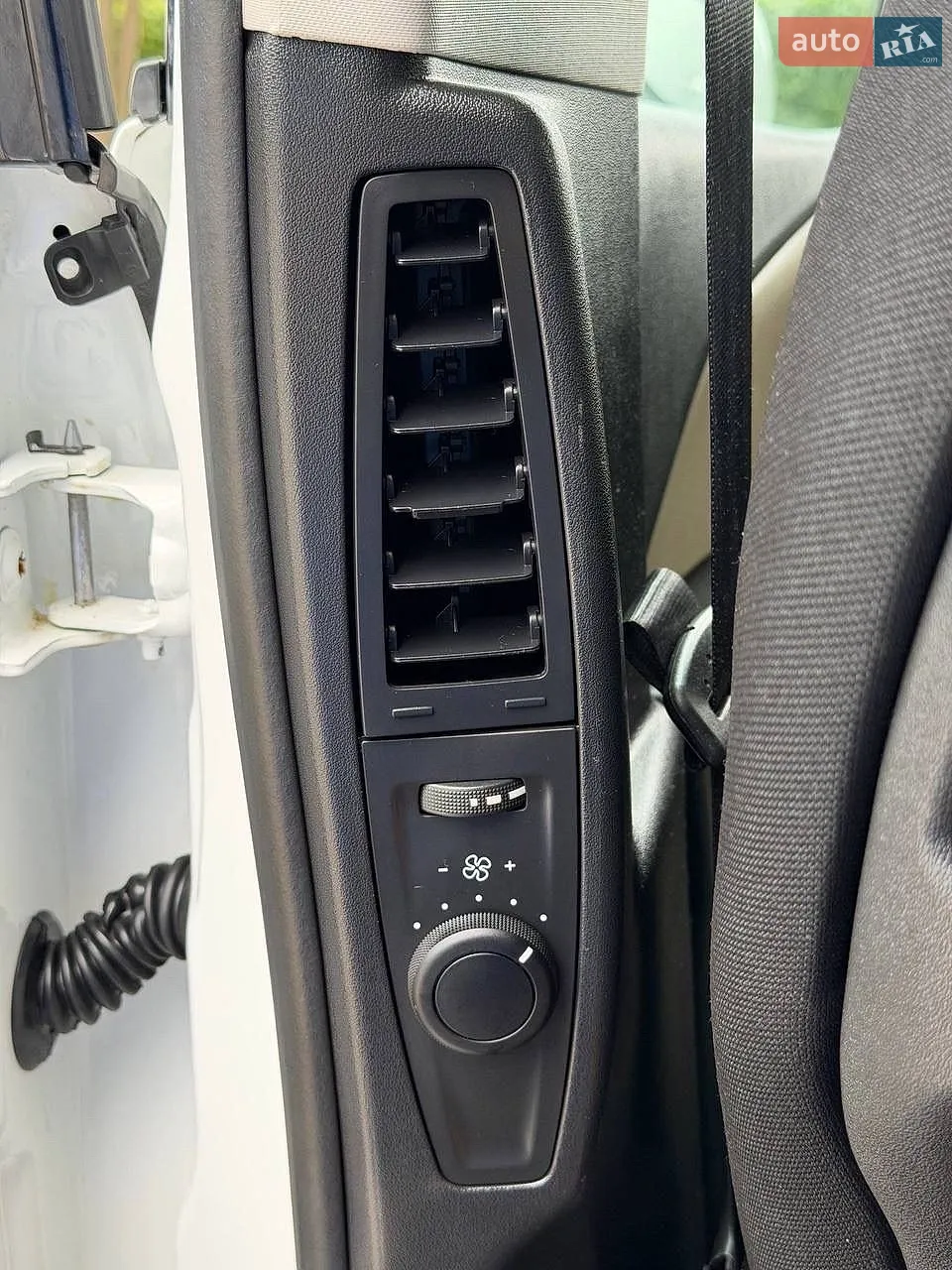 2015 Citroen C4 Picasso - мініатюра 41