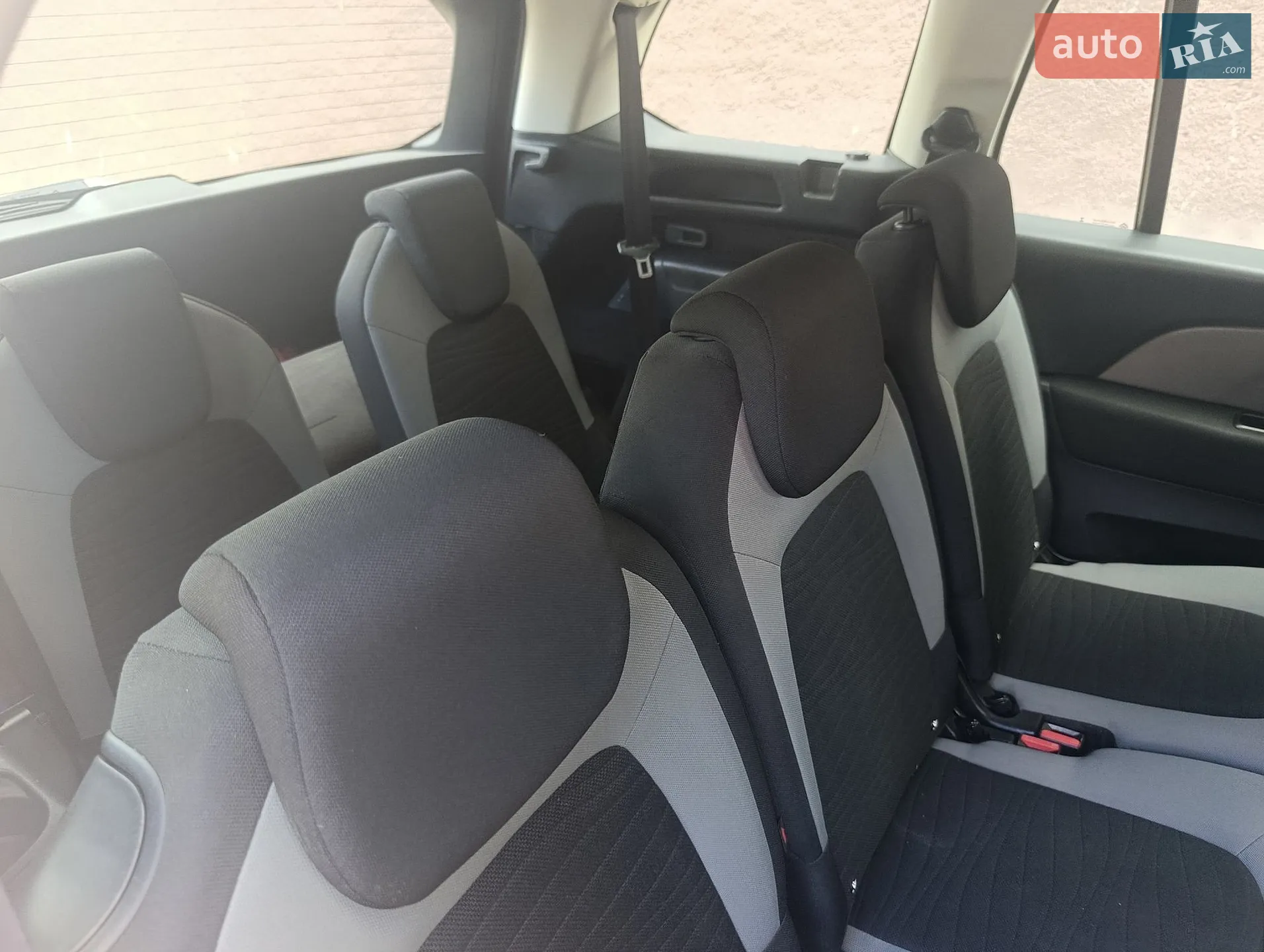 2013 Citroen C4 Picasso - мініатюра 23