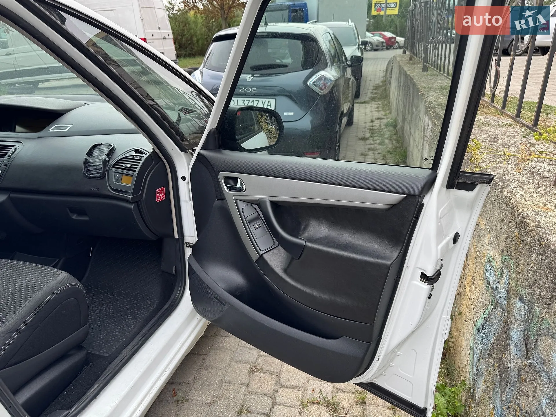 2011 Citroen C4 Picasso - мініатюра 16
