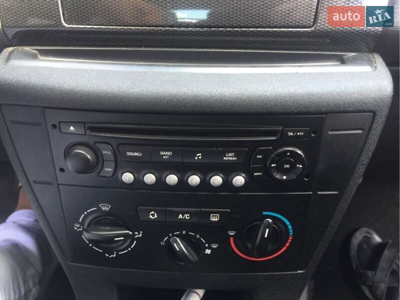 Хэтчбек Citroen C4 2006 в Киеве фото 8 Хэтчбек Citroen C4 2006 в Киеве