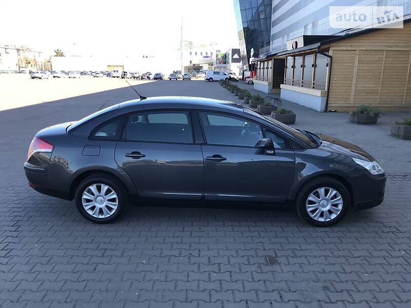 Седан Citroen C4 2009 в Житомире