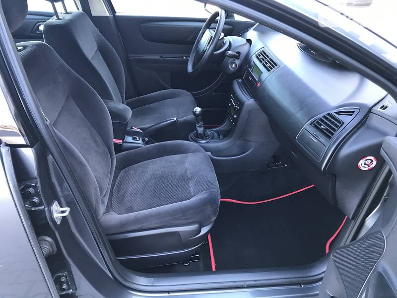 Седан Citroen C4 2009 в Житомире