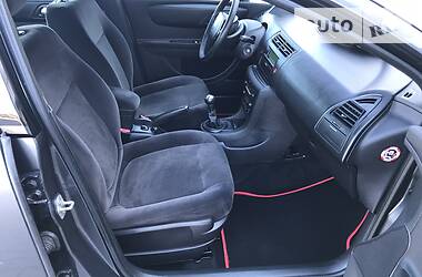 Седан Citroen C4 2009 в 