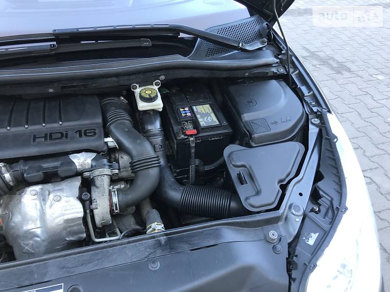 Седан Citroen C4 2009 в Житомире