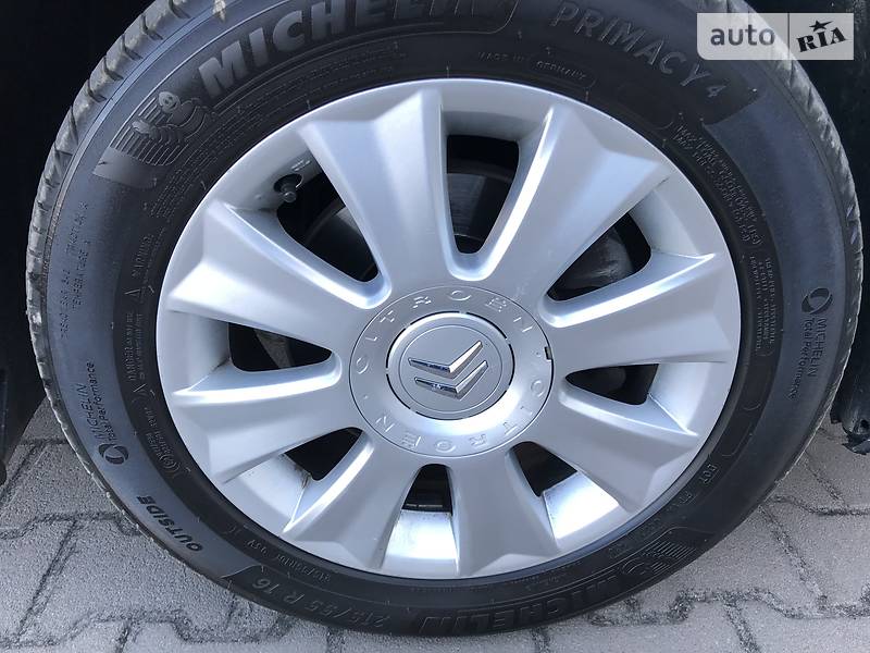 Седан Citroen C4 2009 в Житомире