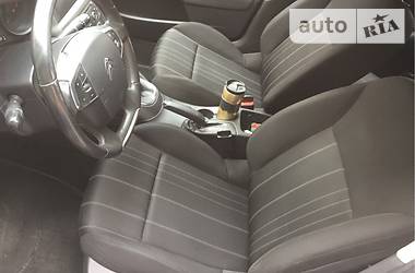Хетчбек Citroen C4 2013 в 