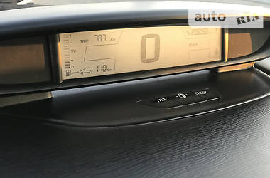 Хетчбек Citroen C4 2008 в 