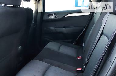 Хетчбек Citroen C4 2011 в 