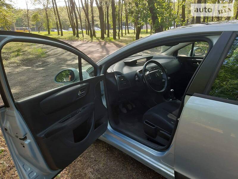 Хетчбек Citroen C4 2006 в Дніпрі