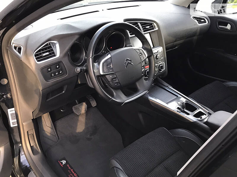 Хэтчбек Citroen C4 2011 в Виннице