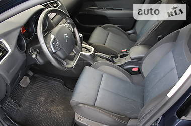 Хетчбек Citroen C4 2012 в 
