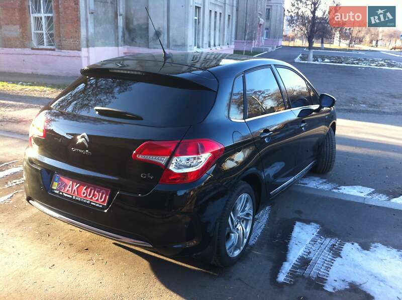 Хэтчбек Citroen C4 2014 в Харькове