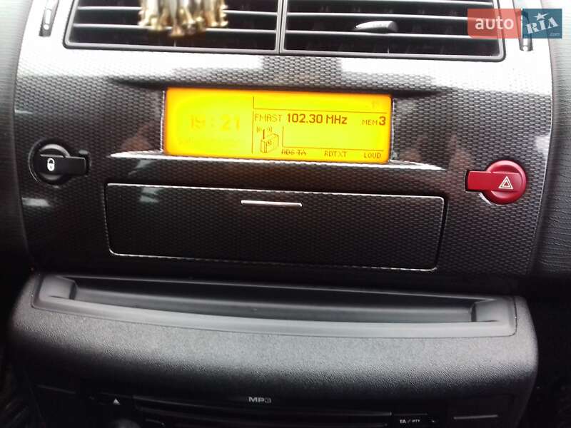 Хэтчбек Citroen C4 2007 в Полонном фото 13 Хэтчбек Citroen C4 2007 в Полонном