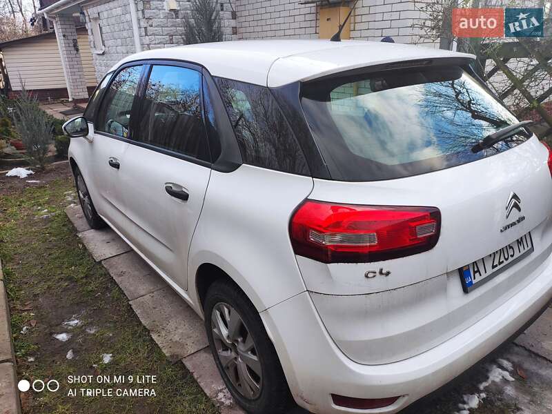 Хэтчбек Citroen C4 2014 в Броварах