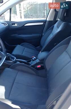 Хэтчбек Citroen C4 2014 в 