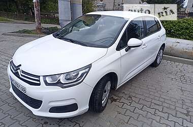 Хэтчбек Citroen C4 2017 в Львове