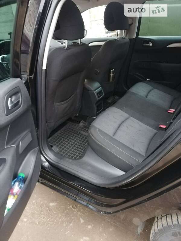 Хэтчбек Citroen C4 2011 в Новом Роздоле фото 5 Хэтчбек Citroen C4 2011 в Новом Роздоле