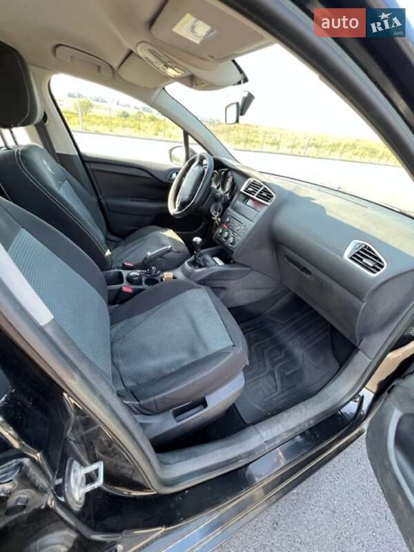 Хетчбек Citroen C4 2013 в Рівному