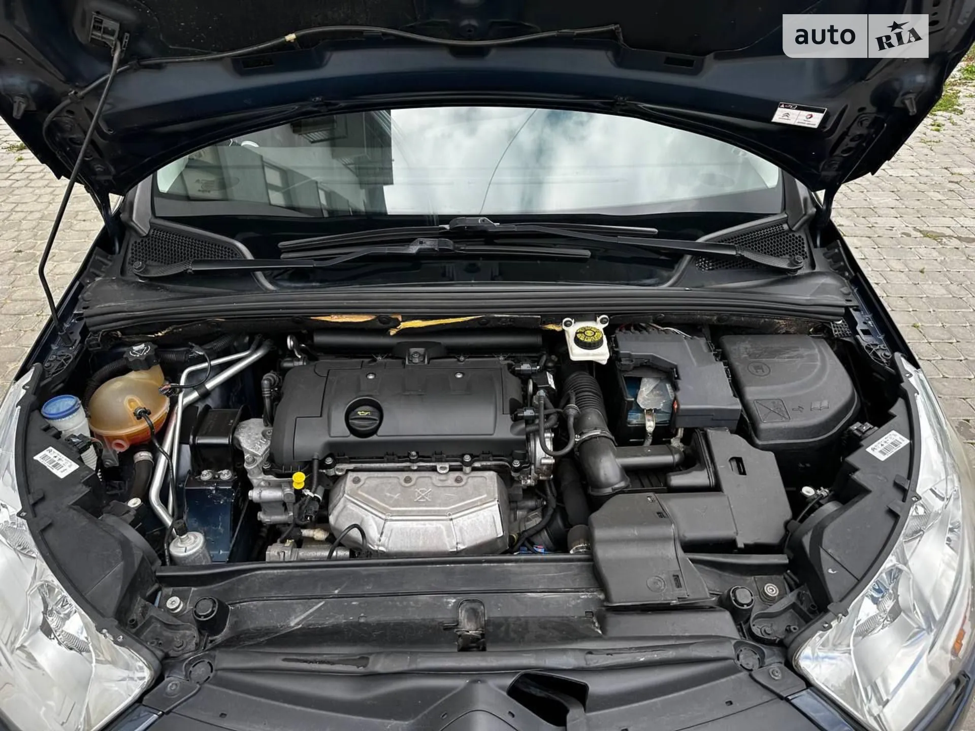 2011 Citroen C4 - мініатюра 16