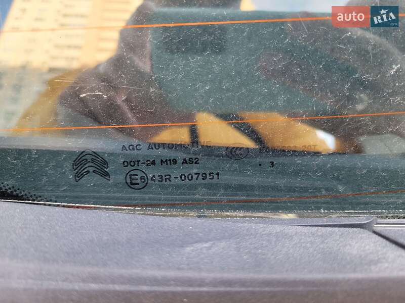 Хетчбек Citroen C4 2013 в Києві