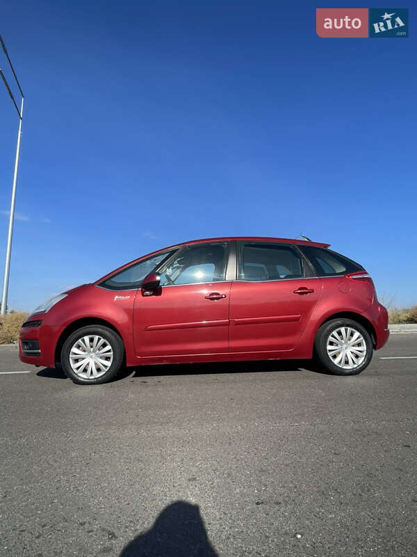 Хэтчбек Citroen C4 2010 в Херсоне фото 14 Хэтчбек Citroen C4 2010 в Херсоне