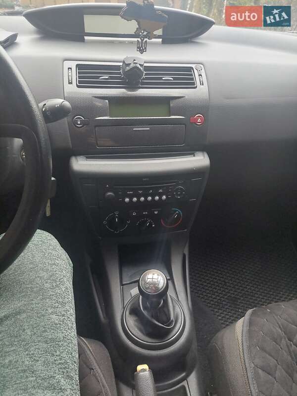 Хэтчбек Citroen C4 2005 в Киеве