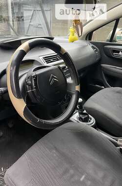 Хетчбек Citroen C4 2007 в Мукачевому