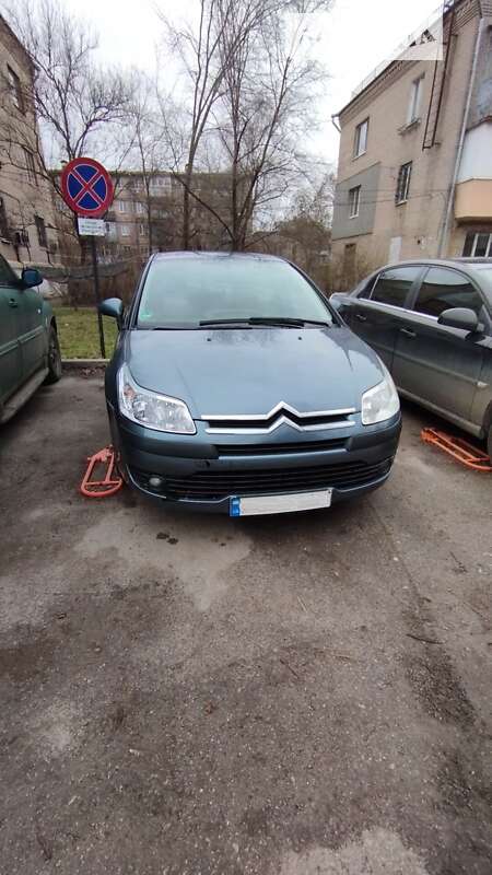 Хэтчбек Citroen C4 2006 в Запорожье