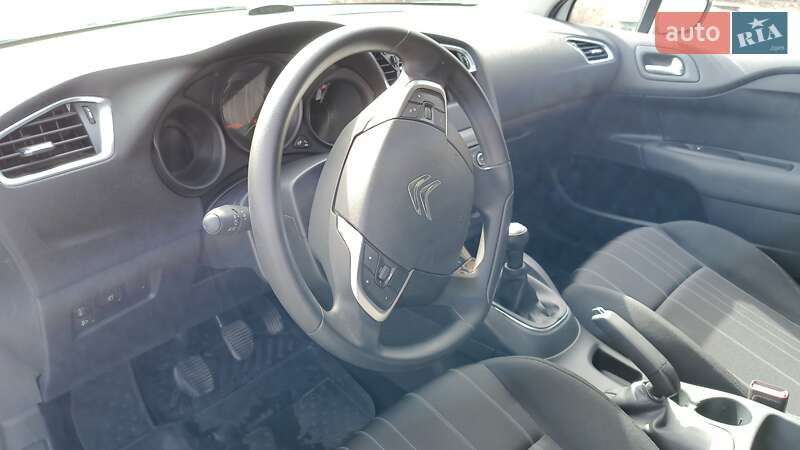 Хетчбек Citroen C4 2014 в Запоріжжі
