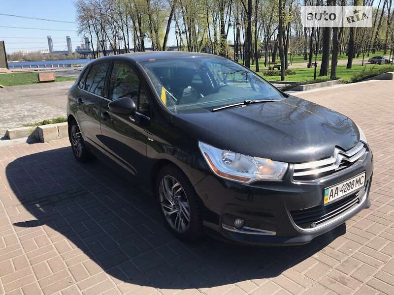 Хетчбек Citroen C4 2012 в Києві