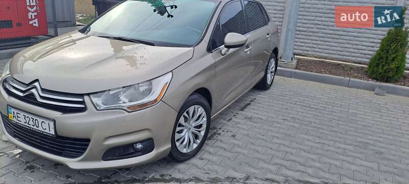 Хэтчбек Citroen C4 2012 в Днепре