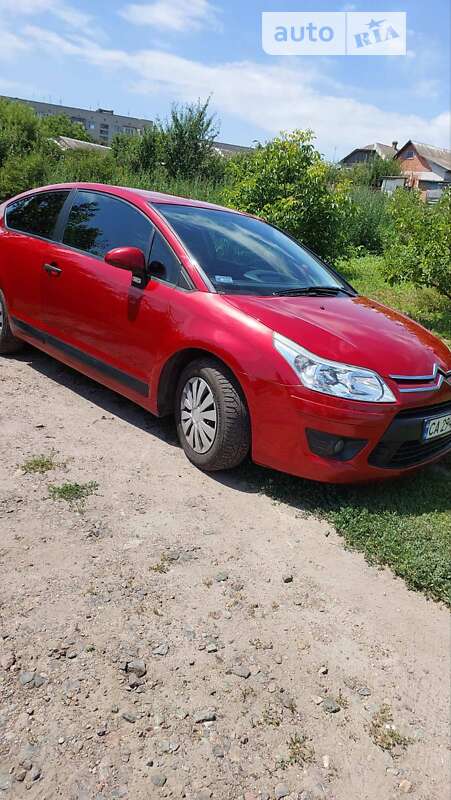 Хэтчбек Citroen C4 2009 в Золотоноше