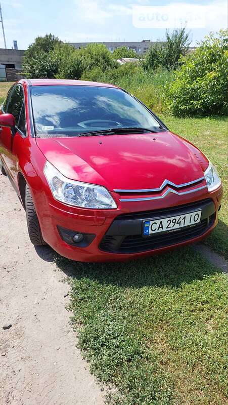 Хэтчбек Citroen C4 2009 в Золотоноше