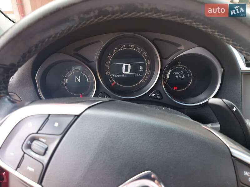 Хэтчбек Citroen C4 2013 в Тячеве