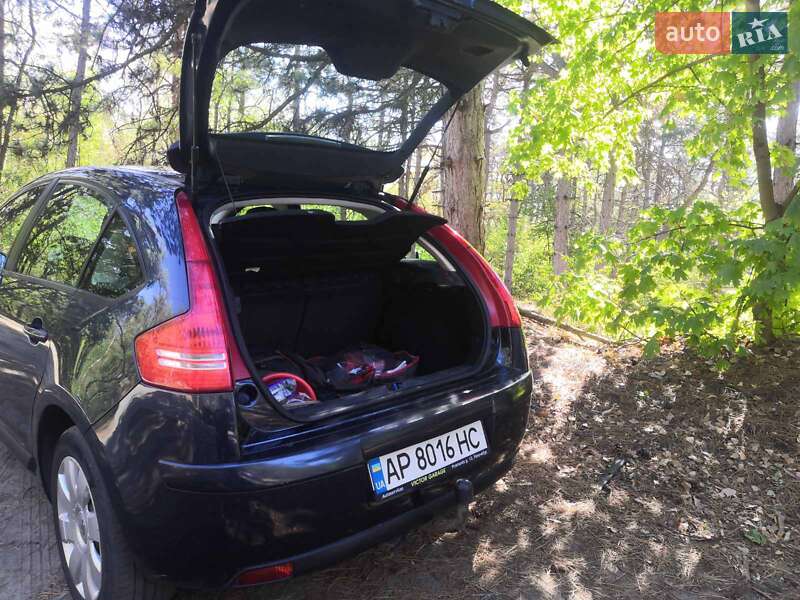 Хетчбек Citroen C4 2009 в Запоріжжі