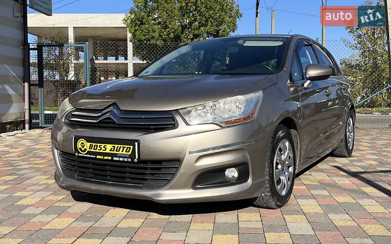 Хетчбек Citroen C4 2011 в Стрию