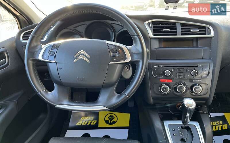 Хетчбек Citroen C4 2011 в Стрию