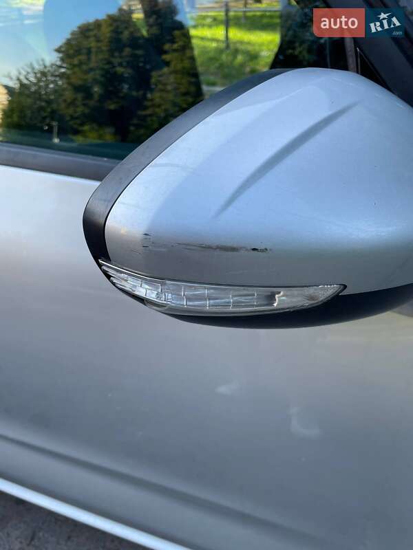 Хетчбек Citroen C4 2016 в Ужгороді