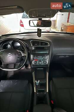 Хэтчбек Citroen C4 2012 в Полтаве