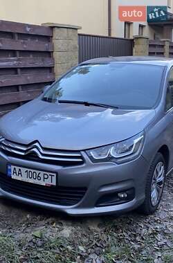 Хэтчбек Citroen C4 2016 в Киеве