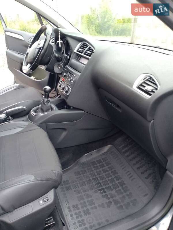 Хетчбек Citroen C4 2013 в Львові