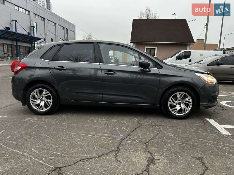 Хэтчбек Citroen C4 2013 в Киеве