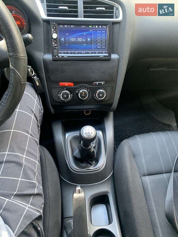 Хэтчбек Citroen C4 2011 в Киеве