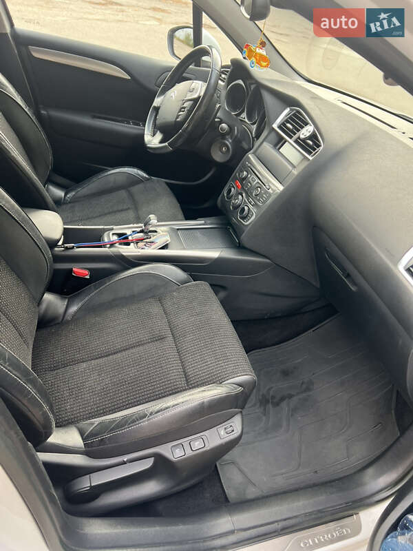 Хэтчбек Citroen C4 2013 в Львове фото 18 Хэтчбек Citroen C4 2013 в Львове