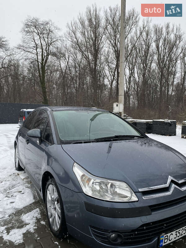 Хэтчбек Citroen C4 2004 в Дрогобыче