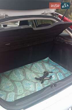 Хэтчбек Citroen C4 2009 в 