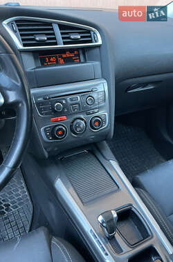 Хетчбек Citroen C4 2011 в 