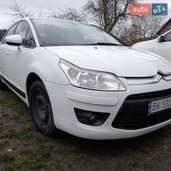 Хетчбек Citroen C4 2010 в Жовкві