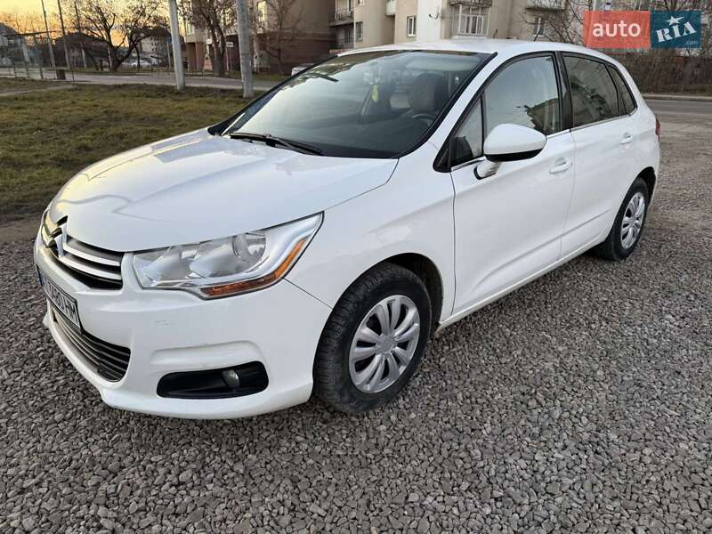 Хэтчбек Citroen C4 2012 в Ивано-Франковске